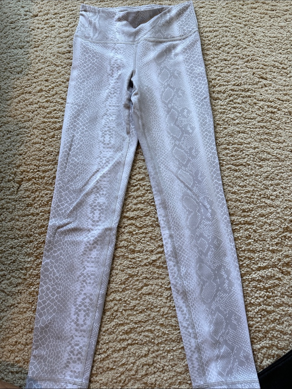 Mono B White Snake-Print Leggings